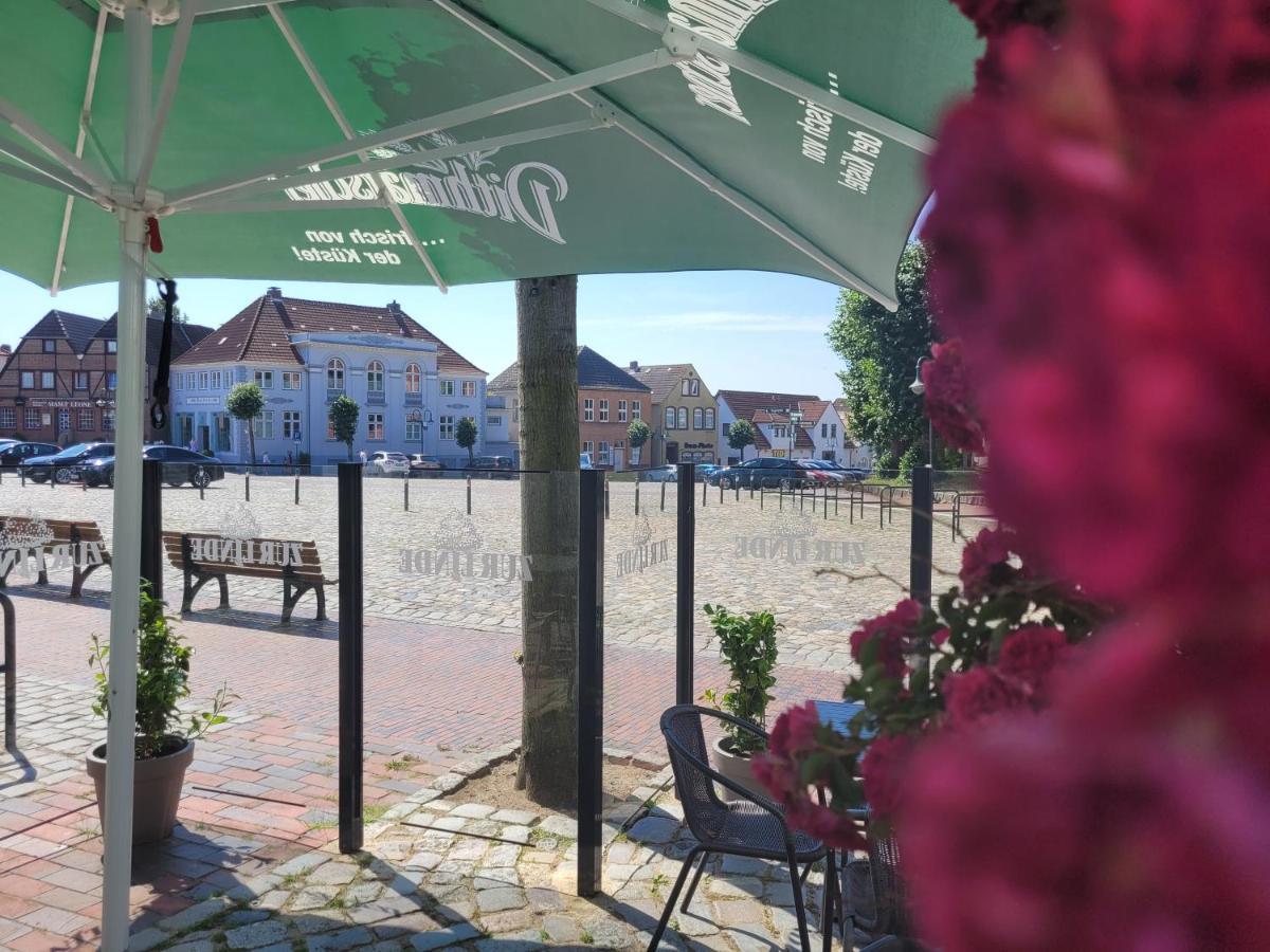 Hotel Zur Linde Meldorf Exteriör bild