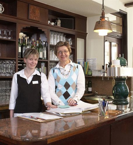 Hotel Zur Linde Meldorf Exteriör bild